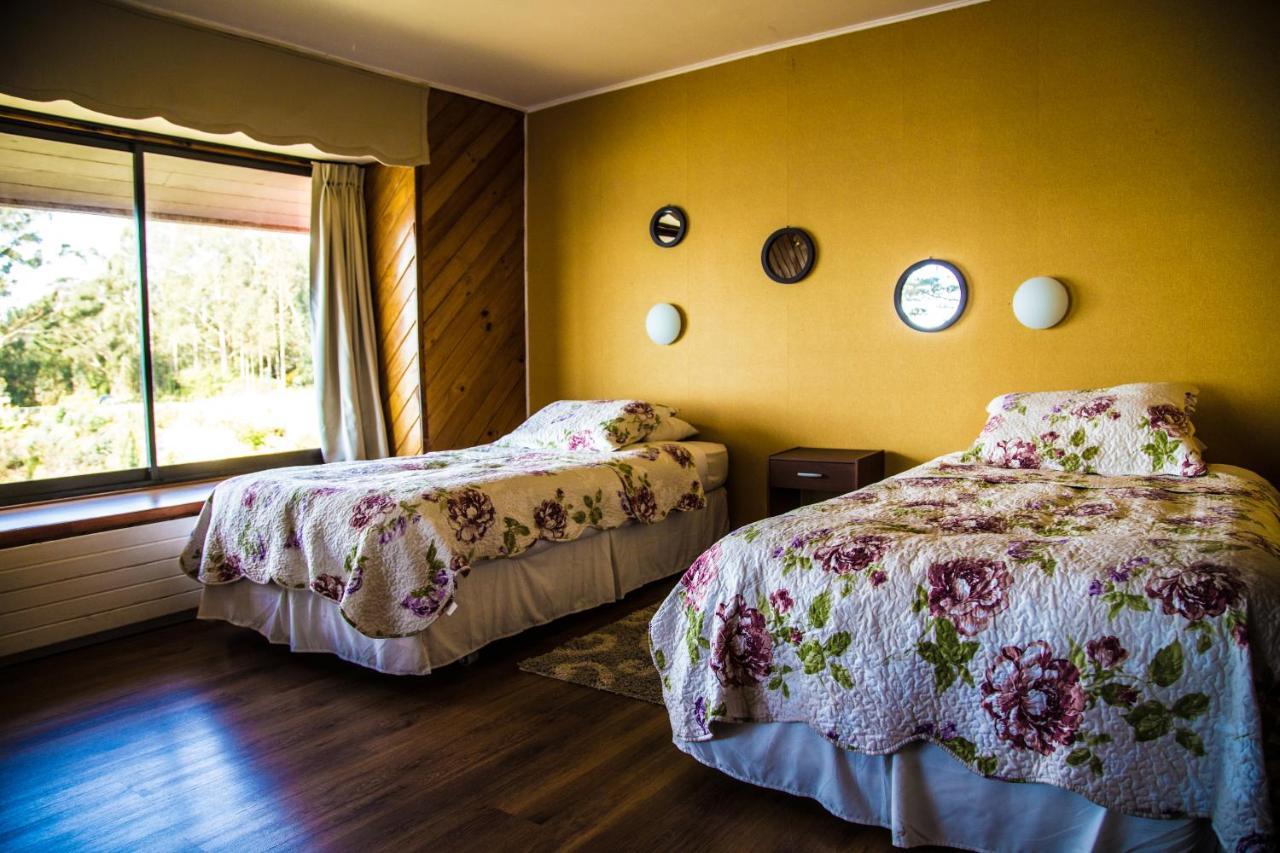 Hotel Y Cabanas Puerto Pilar Río del Sur 外观 照片