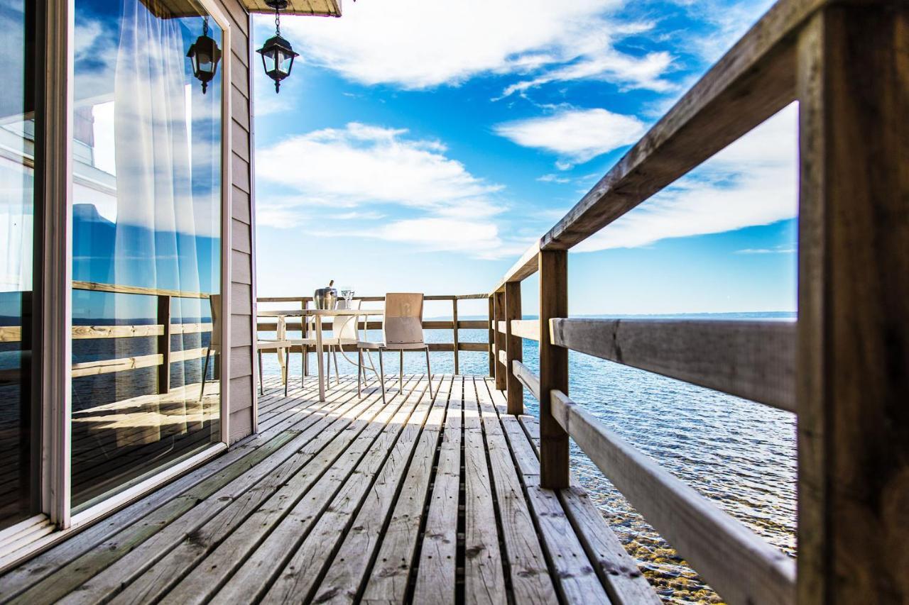 Hotel Y Cabanas Puerto Pilar Río del Sur 外观 照片