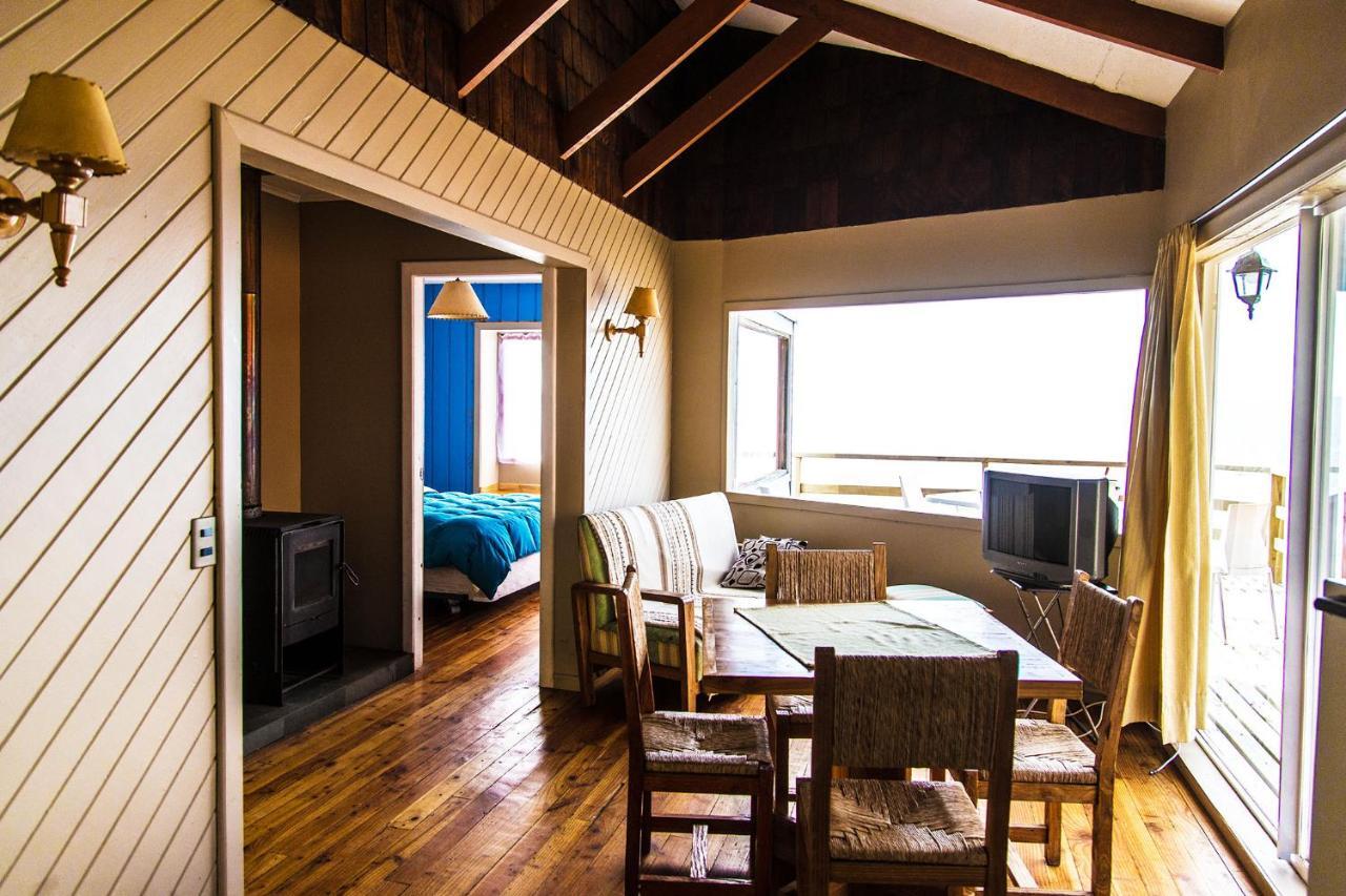 Hotel Y Cabanas Puerto Pilar Río del Sur 外观 照片